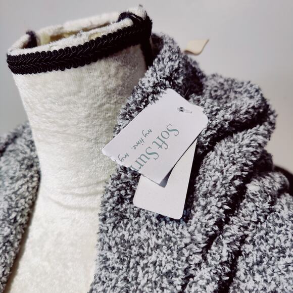 NWT Soft Surroundings Grey Plush Sleeveless Waterfall Sweater Open Front Hooded - Picture 3 of 8